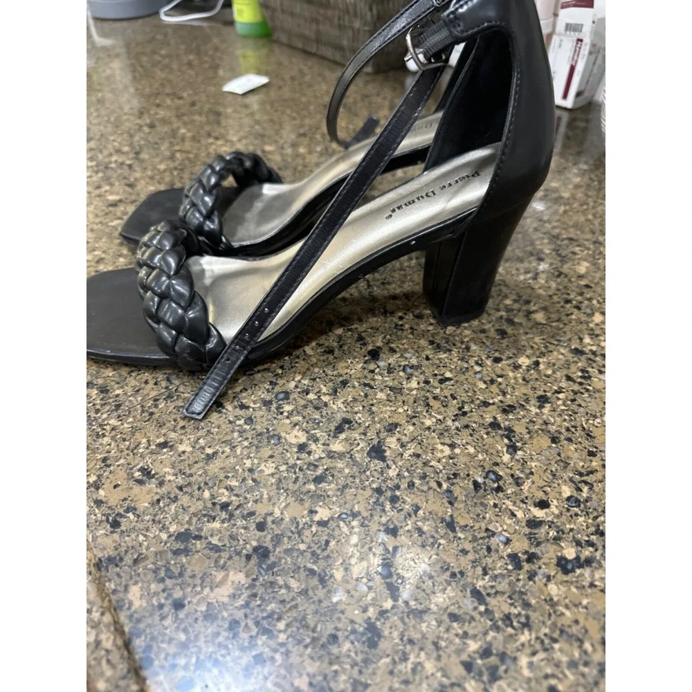 pierre dumas black heels‎ size 10